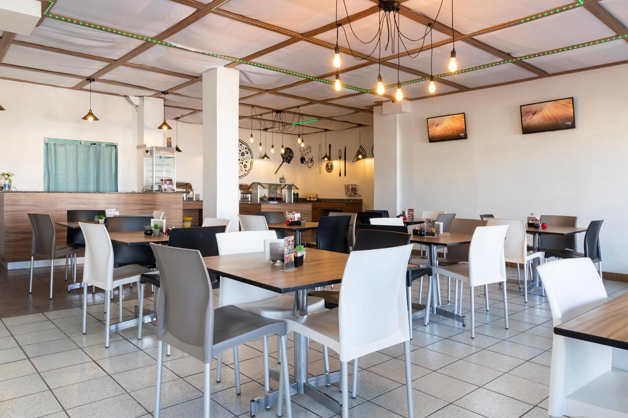 Oyo Hotel Real Del Sur, Estadio Τσιχουάχουα Εξωτερικό φωτογραφία
