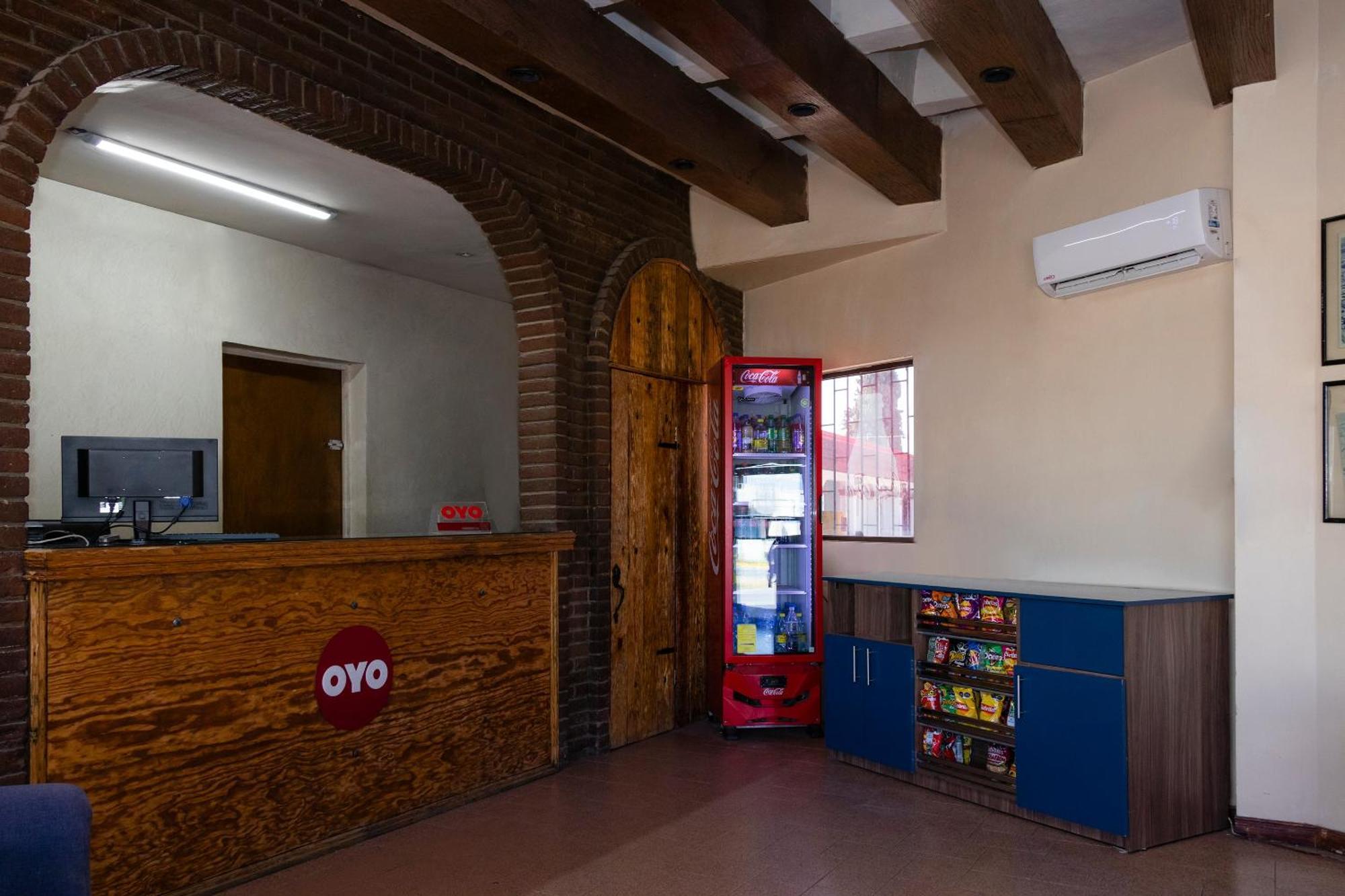 Oyo Hotel Real Del Sur, Estadio Τσιχουάχουα Εξωτερικό φωτογραφία