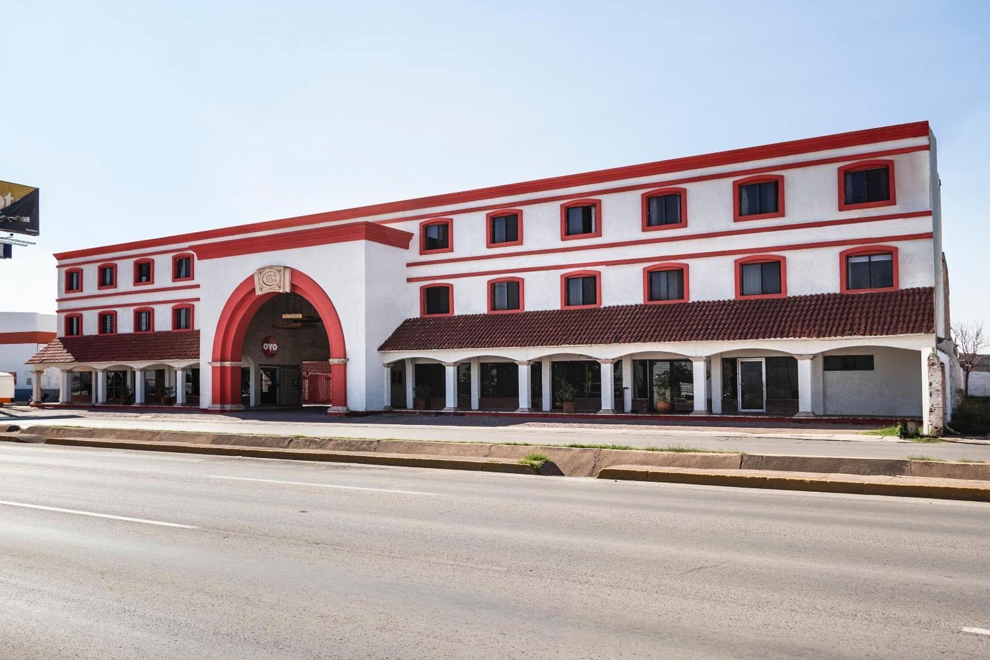 Oyo Hotel Real Del Sur, Estadio Τσιχουάχουα Εξωτερικό φωτογραφία