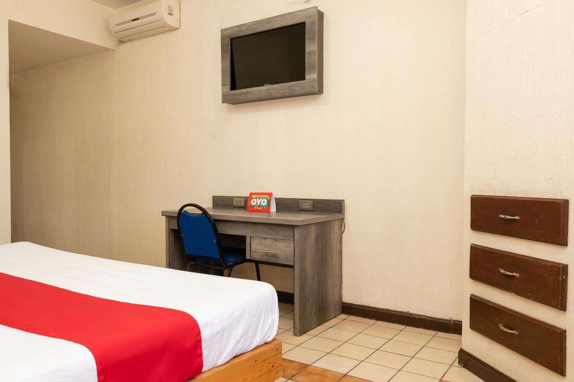 Oyo Hotel Real Del Sur, Estadio Τσιχουάχουα Εξωτερικό φωτογραφία