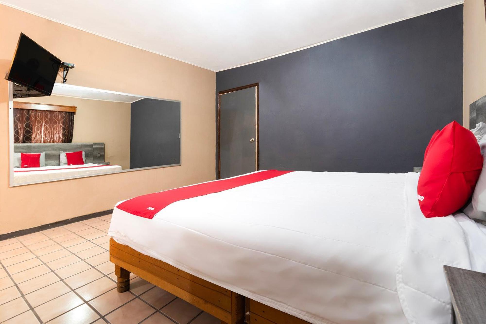 Oyo Hotel Real Del Sur, Estadio Τσιχουάχουα Εξωτερικό φωτογραφία