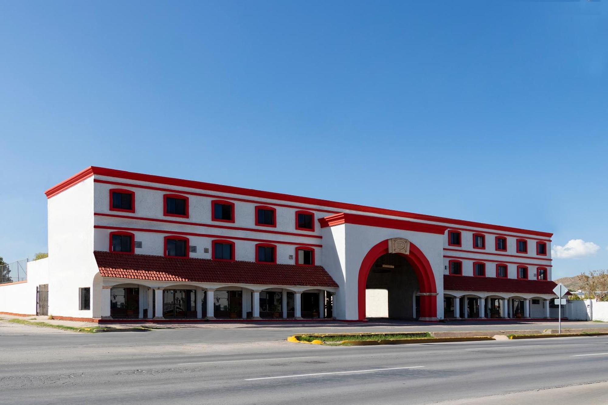 Oyo Hotel Real Del Sur, Estadio Τσιχουάχουα Εξωτερικό φωτογραφία